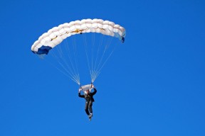 开云中国大陆-公牛公布新赛季视觉系统设计理念，公牛近况